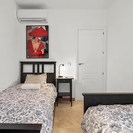 Fab Centre With Rooftop Terrace - Rdr451 Apartment *