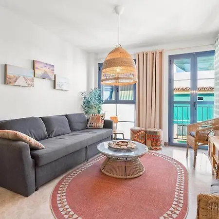 Διαμέρισμα Fab Centre With Rooftop Terrace - Rdr451 Μαρμπέλλα